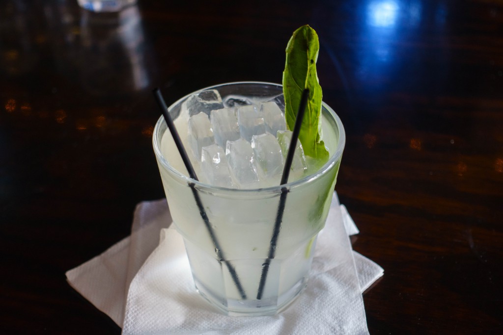 Gin Gimlet with Fresh Basil
