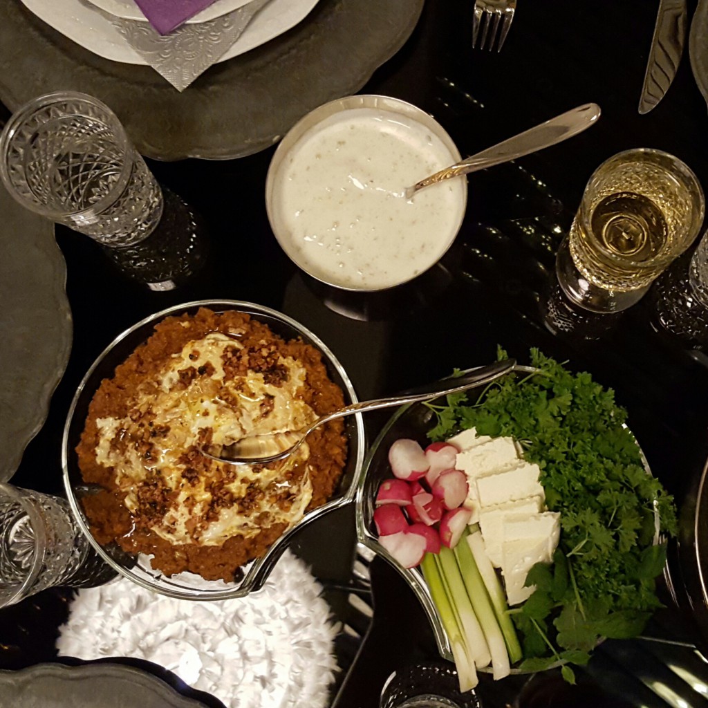 Persnesk eggaldinkæfa